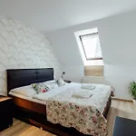 Panda 2 Gæstehus
