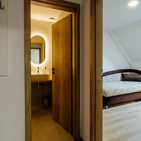 熊猫2号旅馆 3* Turčianske Teplice