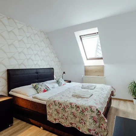 Panda 2 Guest house
