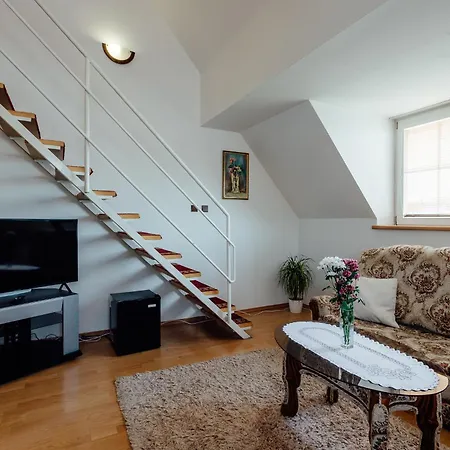 Panda 2 Guest house